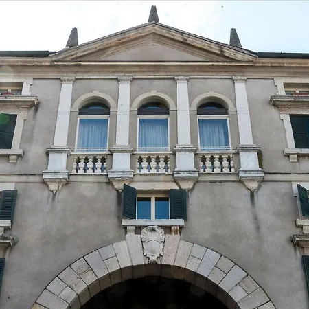 Domus Nova Palace - Italian Homing-3